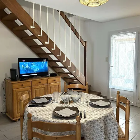 Maison 3 Pieces Pres De La Avec Piscine Et Parking, - Fr-1-224a-71 度假居
