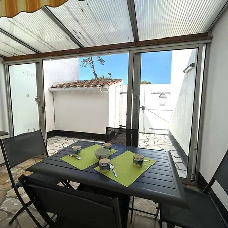 Maison 3 Pieces Pres De La Avec Piscine Et Parking, - Fr-1-224a-71 度假居